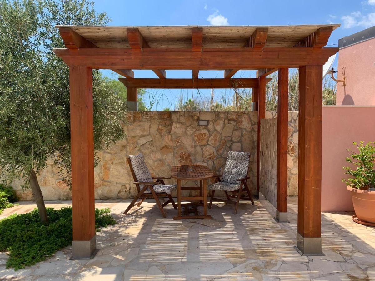 Elmani Villa Pozzallo Exterior photo